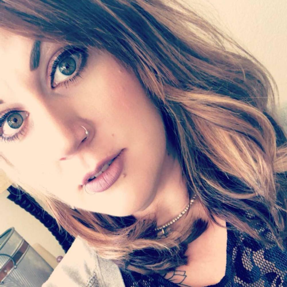 Meet your Posher, Cassie